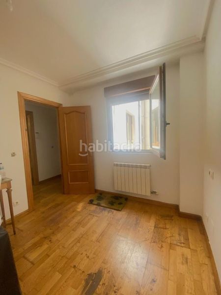 Foto 6fea325d-aaf5-4d92-9868-430f78a2f807. Apartament amb calefacció a Casco Antiguo León