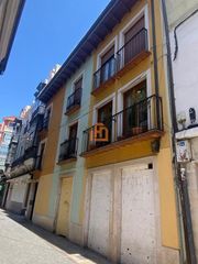 Apartment  Calle cardiles. Apartamento en venta en casco antiguo