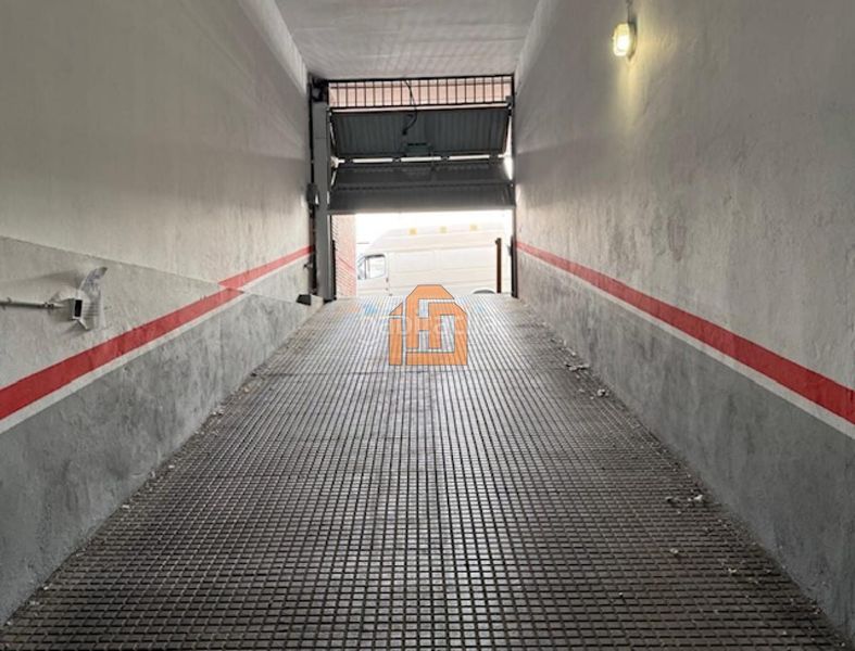 Foto 92fb8ab3-9d4f-4027-8d96-c2c069b57c15. Apartament amb calefacció aparcament a Centro Ciudad León