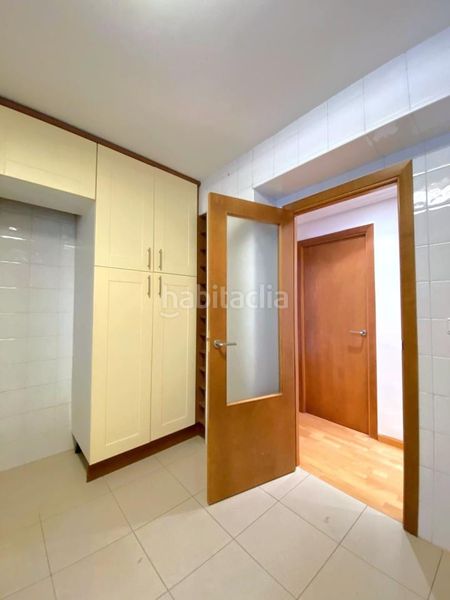 Foto df43e0e9-e536-44c5-ab04-381cd83d5a97. Apartament amb calefacció aparcament a Centro Ciudad León