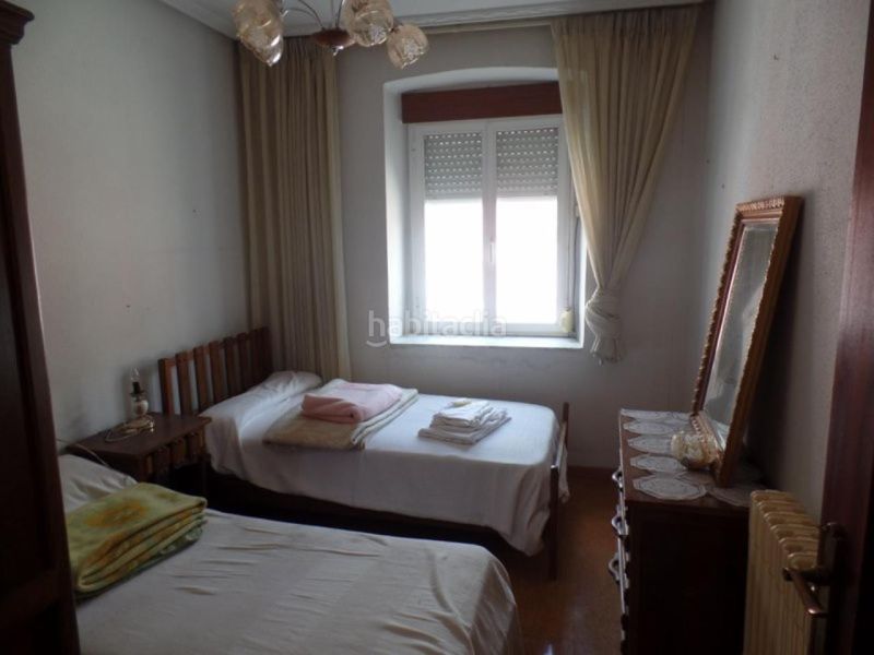 Foto b207db3c-9065-4633-813f-60b632a19ee1. Apartment with heating in Pola de Gordón (La)