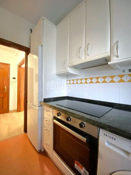 Foto 44cb39e2-f8a4-41a2-aeec-a396ab925be0. Apartament amb calefacció aparcament a Centro Ciudad León