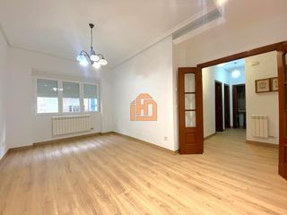Apartment in Calle Padre Arintero