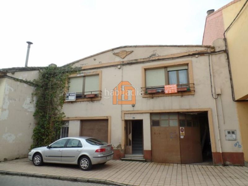 Foto ad236b17-4a68-4d9a-8780-4db1fa4ad195. Casa amb calefacció aparcament a Mansilla de las Mulas