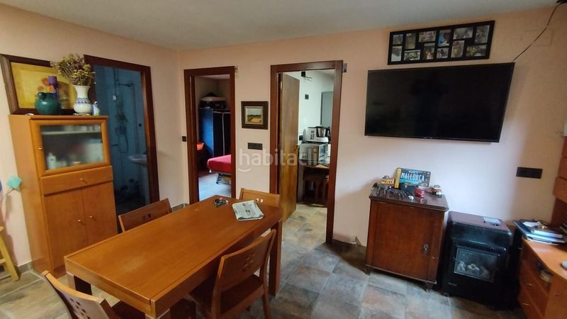 Foto a7f7a957-cadf-49c8-bde4-51c7af1b46ed. Casa amb calefacció a Vegaquemada
