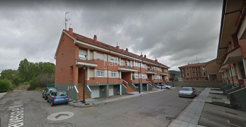Foto 78e4f7f1-0c18-4cad-825b-2413cab8a64a. Casa amb calefacció aparcament a Robla (La)
