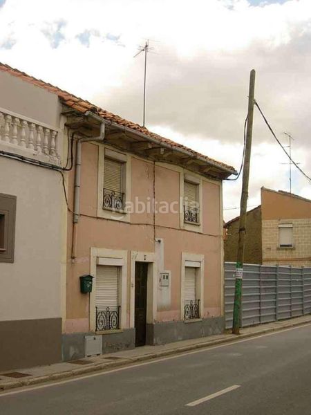 Foto 1e00878d-4560-4add-b910-21575093945e. Casa a Puente Castro León