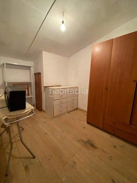 Foto 0a832bf2-3539-4f06-b3cd-10d6f77a22b6. Casa amb calefacció aparcament a Pola de Gordón (La)