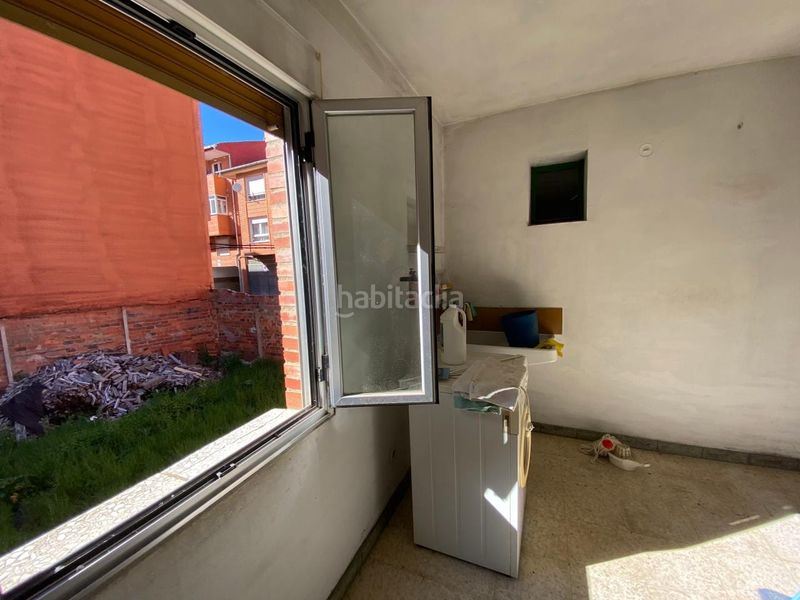 Foto 467cd2e1-c1be-468d-ac1a-ee5e1d15c58e. Casa amb aparcament a La Asunción - La Inmaculada León