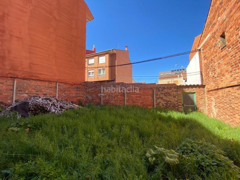 Foto 4e84e71c-051e-46c5-9a91-a8f964af02db. Casa amb aparcament a La Asunción - La Inmaculada León