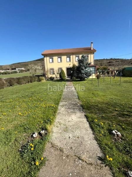 Foto 4b983412-1507-4488-b6d2-5b5af82162af. Casa amb calefacció aparcament a Carrocera