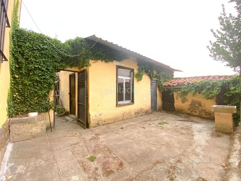 Foto a86e65af-fd79-474c-b530-2a20f224f1c6. Casa amb calefacció aparcament a Carrocera