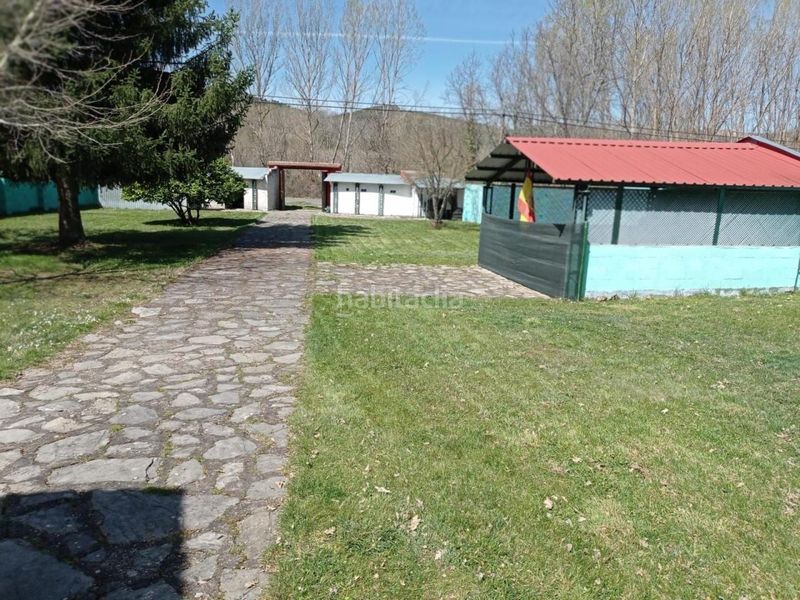 Foto 878b949b-820b-44fc-b136-d94f98b4ecfe. Casa amb aparcament a Cuadros