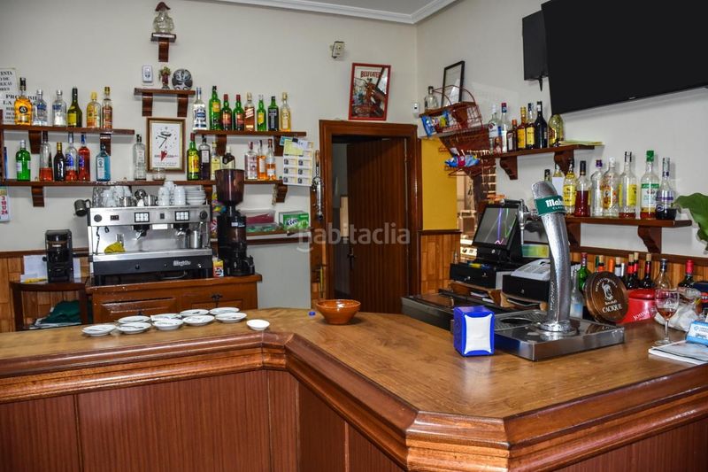 Foto d501a453-ced3-48a1-bd01-6e6d5a9e2286. Casa amb calefacció aparcament a Villazala