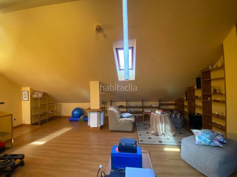 Foto ee17dd41-9fca-45ee-8968-35bf6e3b0f37. Casa amb calefacció aparcament a Sariegos