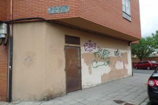 Local Comercial a Calle Pedro Ponce De Leon 33 24005 Leon