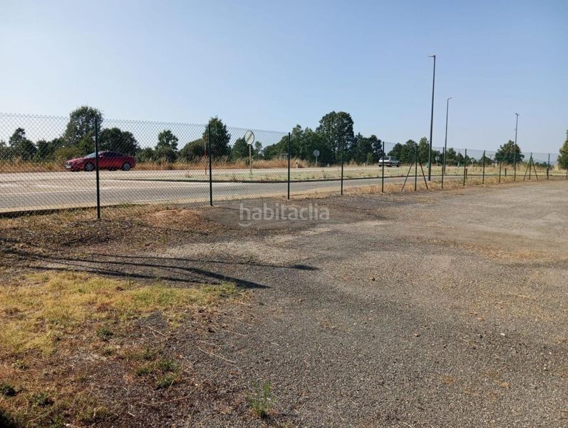 Foto a5403f05-3be1-4375-82d0-2d5bda3b7167. Local comercial a Garrafe de Torío
