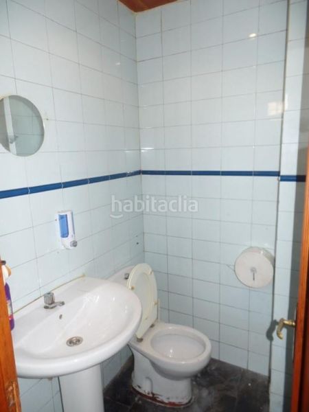 Foto 4c1676ed-682c-43a4-a078-a36a20323a92. Local comercial a Robla (La)