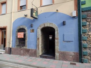 Business premise  Avenida de fenar 12 24640 la robla. Local en avenida de fenar 12 24640 la robla robla la
