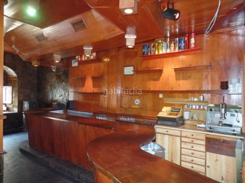 Foto be003448-4c5c-4d23-8a3f-c878d4d08a62. Local comercial a Robla (La)