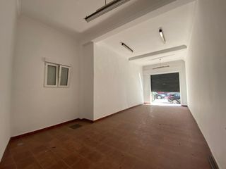 Local Comercial  Calle lancia 18 izq 24004 leon. Local en calle lancia 18 izq 24004 leon centro