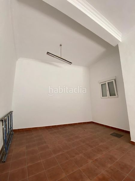 Foto b3f80d32-ed86-4431-bda6-dd95180ce746. Local comercial a Centro Ciudad León