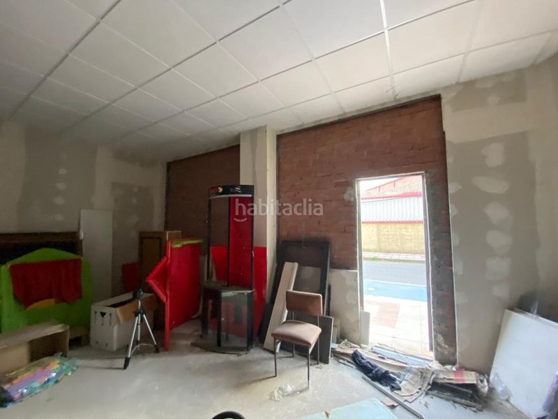 Foto 37dd4057-70b3-4c1e-8ec7-9e589828e459. Geschäftsraum in Trobajo del camino