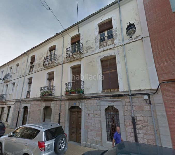 Foto 2ad7f56d-443c-4f3f-82c4-5a6cb8d7e3e2. Edifici a Cistierna