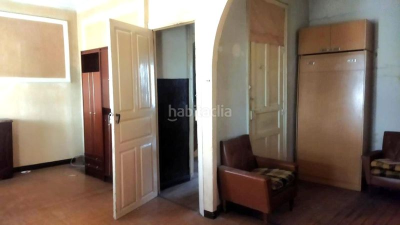 Foto 7bfa4234-b355-4557-a10e-e399e8155af2. Edifici a Cistierna