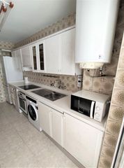 Etagenwohnung in Calle Vazquez De Mella