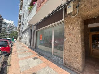 Local Comercial a Calle Juan Madrazo 20 Izq 24002 Leon