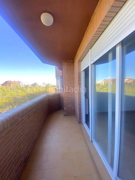 Foto 4707b053-2997-4b9f-b65e-d50142f1479f. Rent flat with heating parking in Crucero León