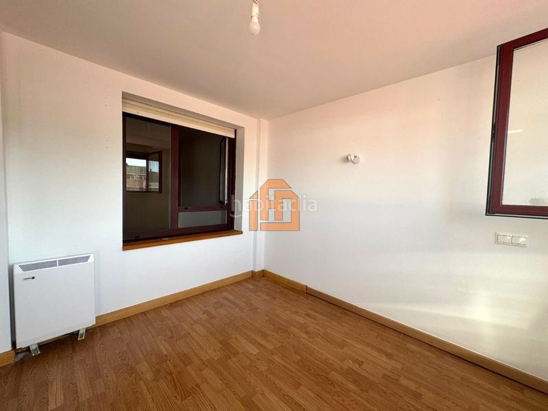 Foto 847c24aa-a3f8-43a2-a759-1179c7ed45c3. Apartament amb calefacció aparcament a Armunia León