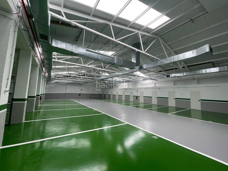 Foto 99022181-aebc-4182-955a-a0de51770ac4. Posto auto in calle batuecas 24 in San Bernardo Salamanca