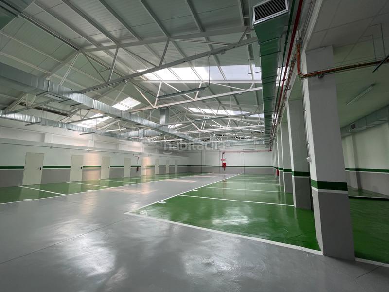 Foto cec281ac-4eec-440c-88a1-7f22e99b55a7. Posto auto in calle batuecas 24 in San Bernardo Salamanca