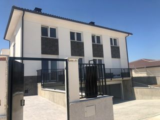 Chalet in Calle sau. u3 15. Ultima vivienda en residencial helmantico
