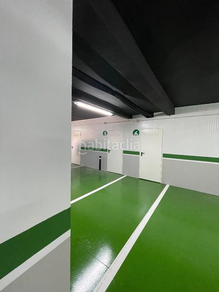 Foto 8bd5f6dd-f955-40cb-b92d-f8618d765ec5. Parking moto en calle juan del encina 6 plaza de garaje para moto en Salamanca