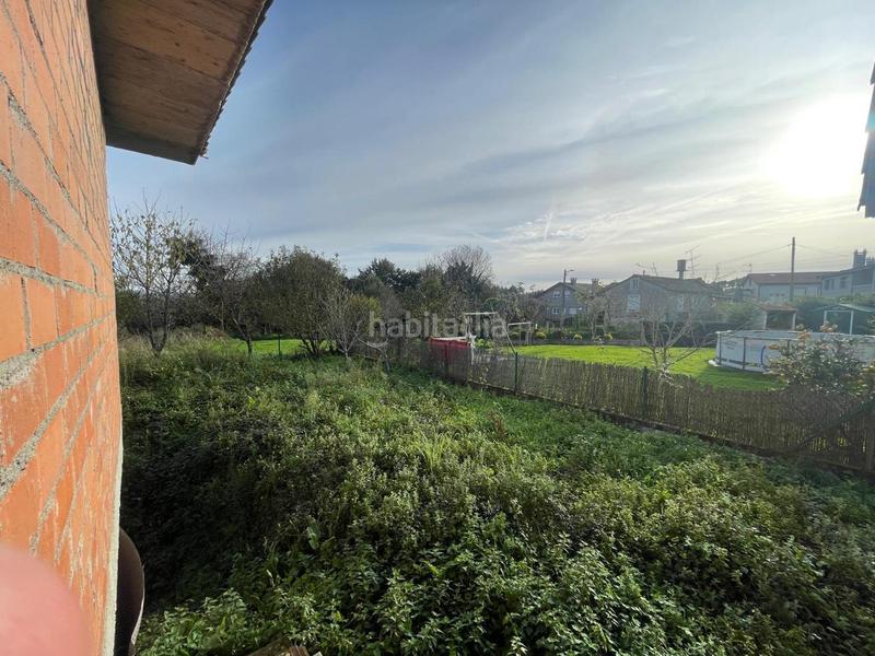 Foto e568cba1-7b22-46e4-90df-0916f1654d12. Haus mit parking in Bergondo