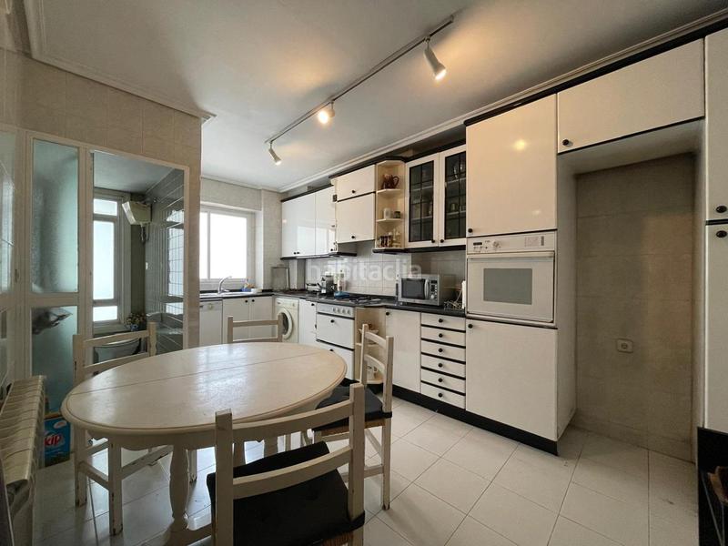 Foto 28f173f9-968a-4d70-b087-fffa61528f23. Appartement avec chauffage dans Ensanche Coruña (A)
