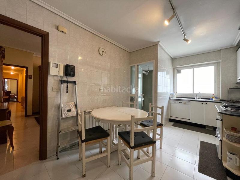 Foto 4aeb9795-d29e-4138-9fdb-5bc1f9e87b00. Appartement avec chauffage dans Ensanche Coruña (A)