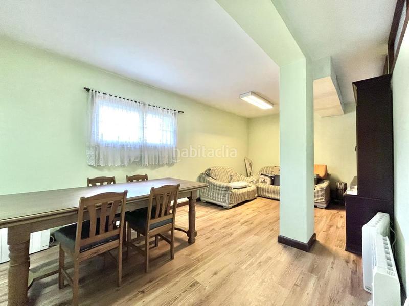 Foto 8085ce0b-9e11-4fe2-bf55-bbd43cf9c371. Alquiler casa en Bergondo