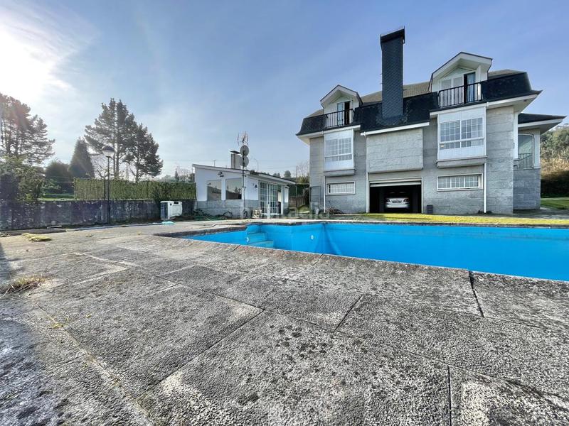 Foto ef9fcdc0-2568-410f-afec-d5ba70b164ac. Miete haus mit parking pool in Bergondo