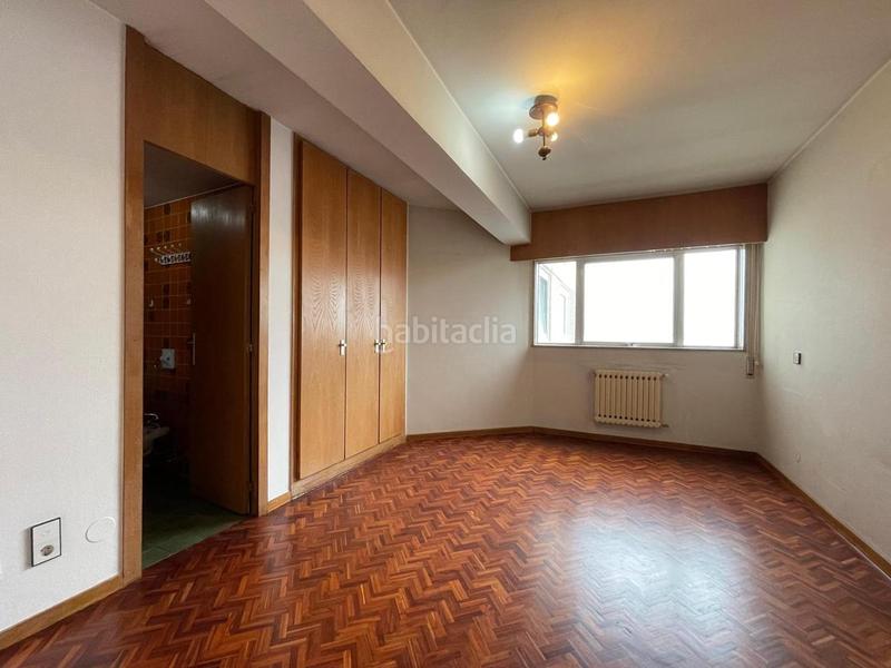 Foto 090b5c35-9a32-48a0-b6d3-35c976837e30. Etagenwohnung mit heizung parking in San Pablo - Juan Flórez Coruña (A)