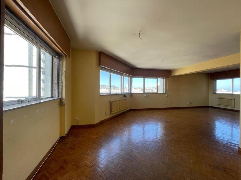 Foto 13bc240f-32e8-4f39-9b83-fd145c4c0d98. Etagenwohnung mit heizung parking in San Pablo - Juan Flórez Coruña (A)