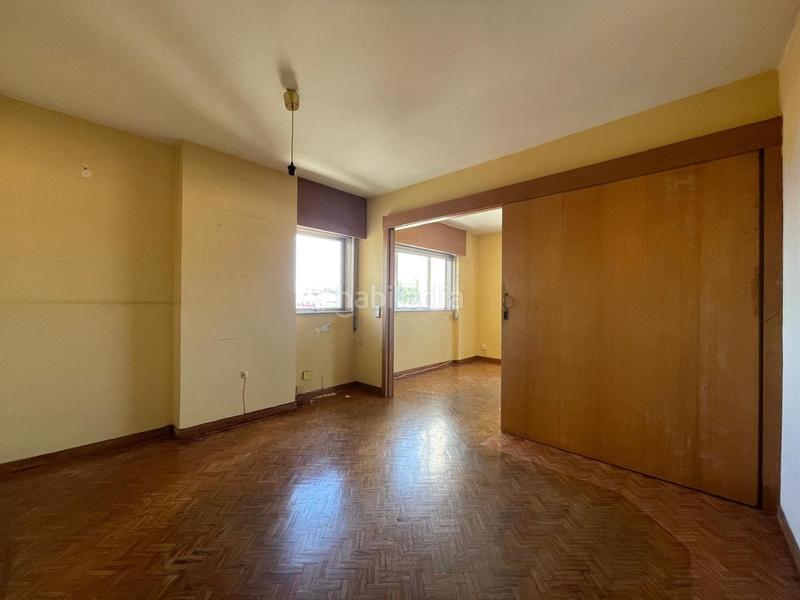 Foto 4bb9571e-9719-40e2-8a81-35165c76bf12. Etagenwohnung mit heizung parking in San Pablo - Juan Flórez Coruña (A)