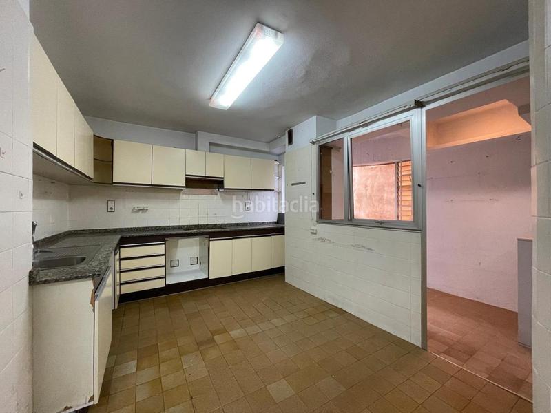 Foto 2cf7b2e3-2734-4403-846b-969f05b0daf9. Pis amb calefacció aparcament a San Pablo - Juan Flórez Coruña (A)