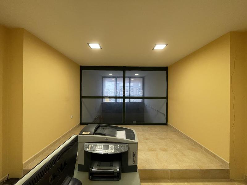 Foto 3f5d3556-58b3-4782-afd4-67e583516b7c. Oficina a Miño