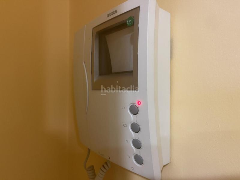 Foto 932f90b2-3a3a-48f4-a61b-163e0b8f162a. Oficina a Miño