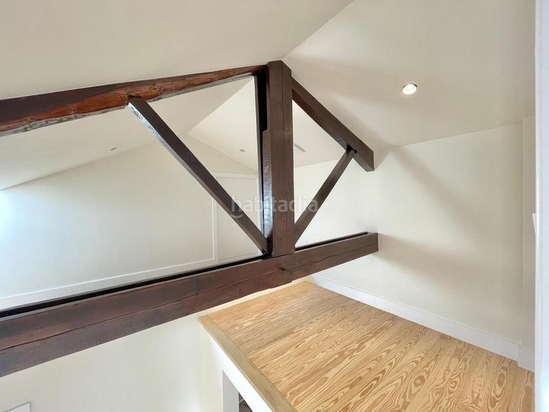 Foto 38ba279e-662e-4de0-8c96-925989725fb2. Attico con riscaldamento in Ensanche Coruña (A)