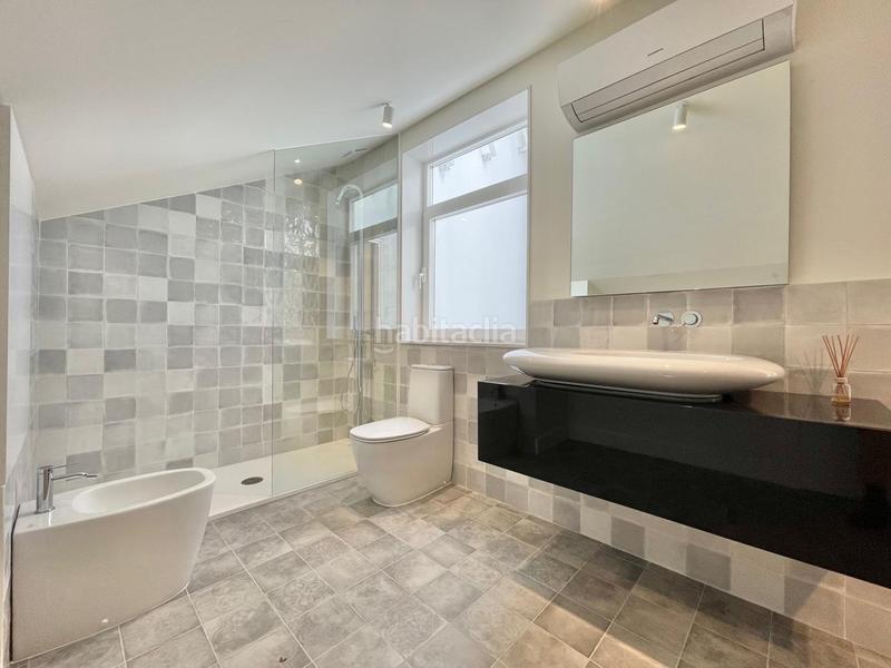 Foto 77ec7683-20be-4158-ac55-f40a92cec09f. Dachwohnung mit heizung in Ensanche Coruña (A)